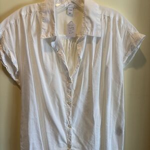 Old Navy White Short Sleeve Top
